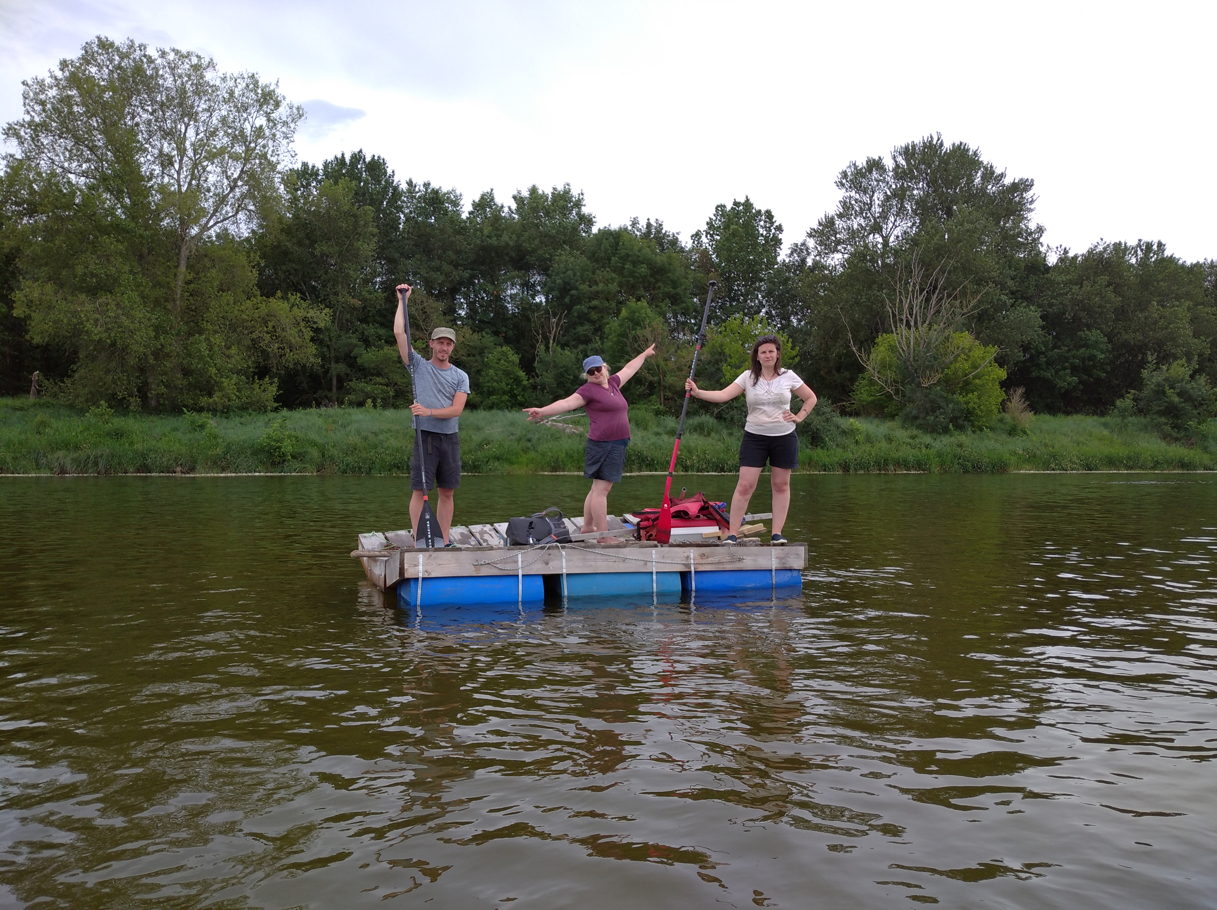 La Loire en radeau recyclé